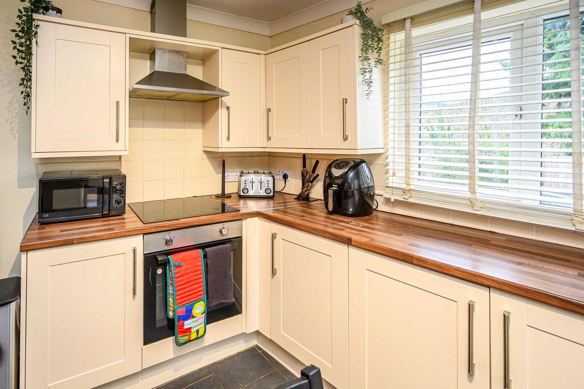 Llareggub Amazing House In Afan Forest With Breath-Taking Views By Staystaycations Port Talbot Esterno foto